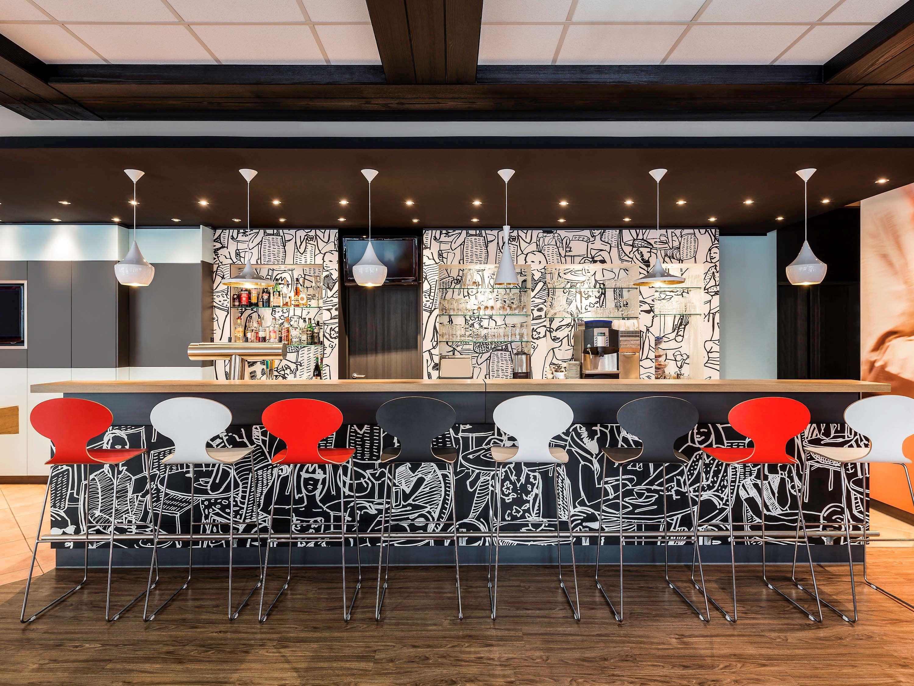Ibis Muenchen Parkstadt Schwabing Екстериор снимка