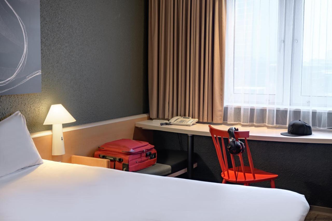 Ibis Muenchen Parkstadt Schwabing Екстериор снимка