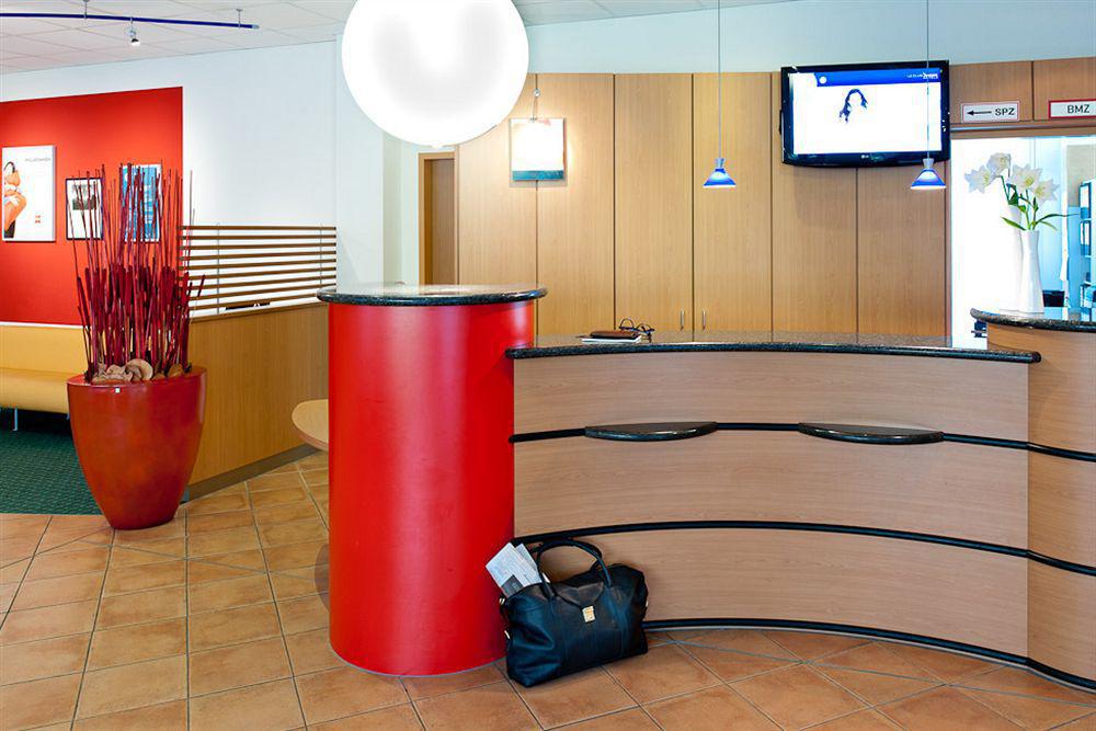 Ibis Muenchen Parkstadt Schwabing Екстериор снимка